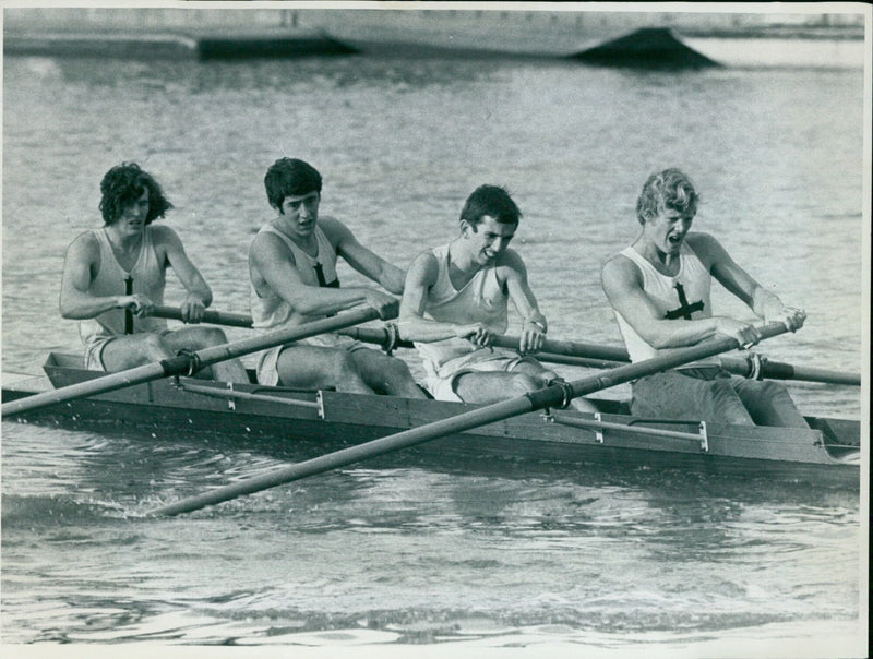 St. Edmund Hall and University College compete in a coxless fours race. - Vintage Photograph