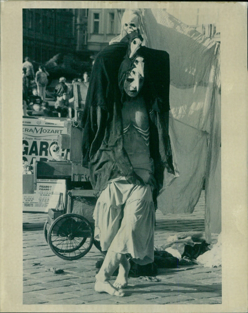 Performers from the London International Mime Festival take the stage in the home of Oxford Youth Theatre. - Vintage Photograph