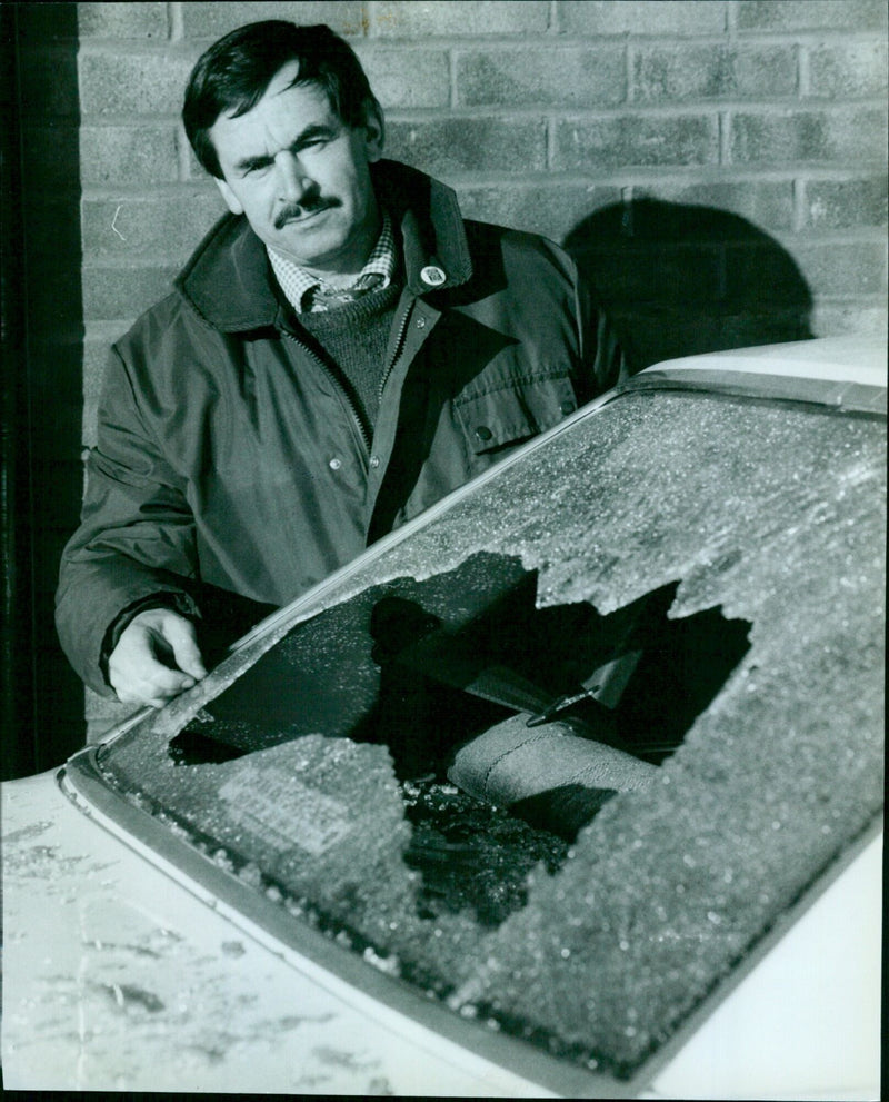 Cars with broken windscreens on display at Swan's Garage in Cowley. - Vintage Photograph