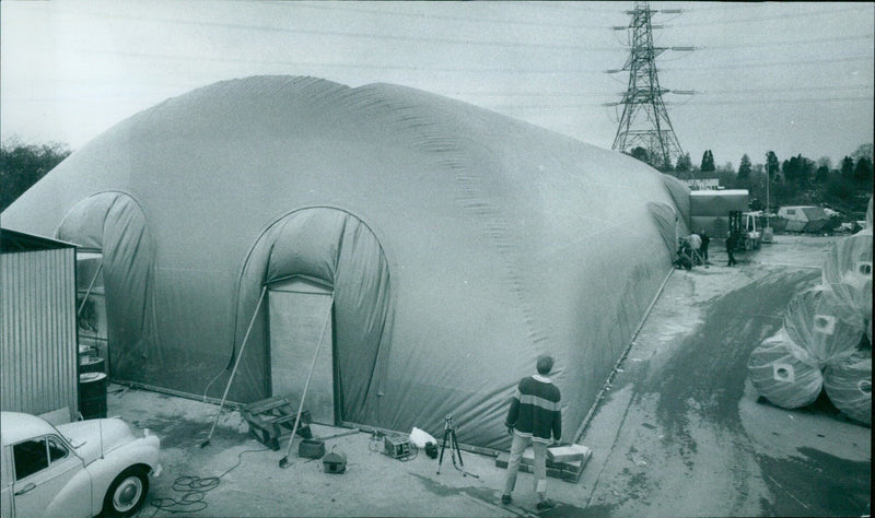 Inflatable Warehouse located in Botley Road, Oxford. - Vintage Photograph