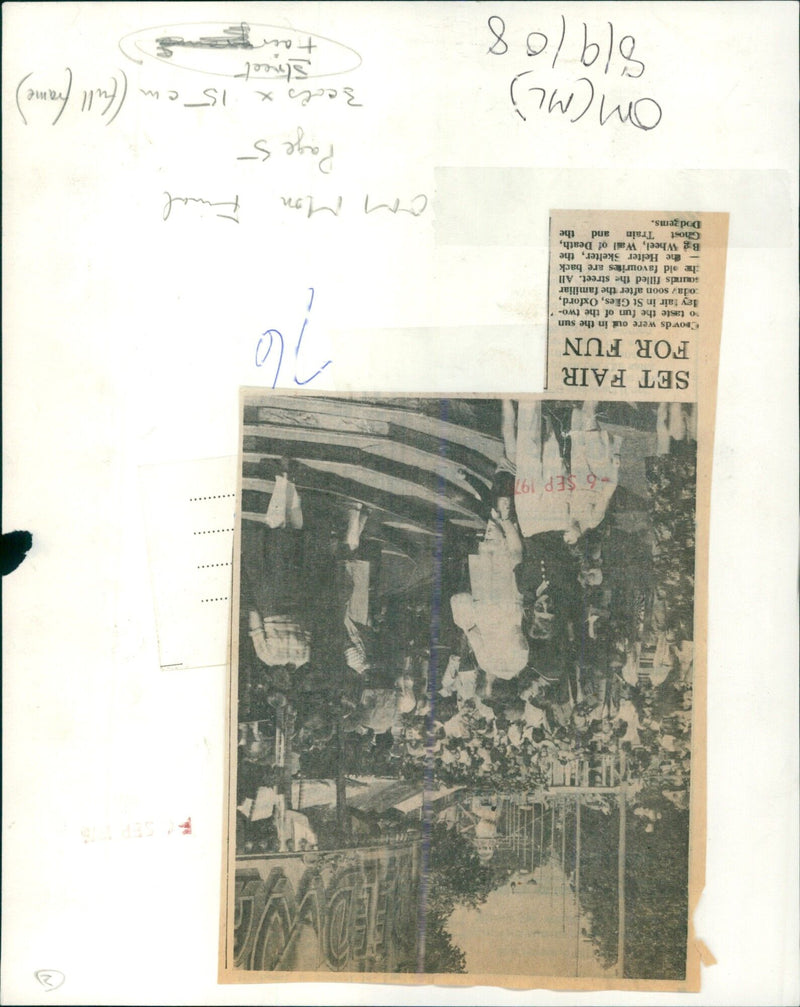 Crowds of people enjoy the two-day fair in St Gies, Oxford. - Vintage Photograph