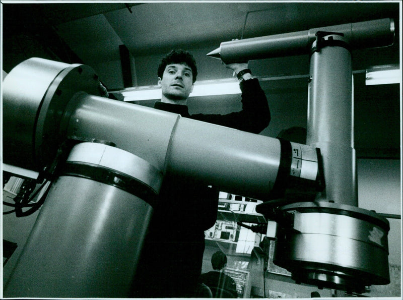 Assistant Inaki Arocena and robot Rojabot at Robotics Reseron Group in Oxford. - Vintage Photograph