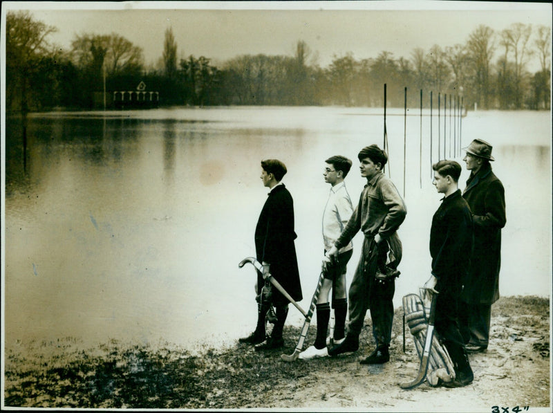 A group of immigrants crossing the U.S.-Mexico border on March 28, 1960. - Vintage Photograph