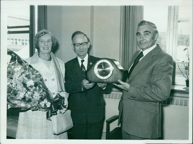 Cowley Body Plant director presents clock to employee with longest service. - Vintage Photograph