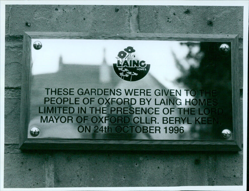 Laing Homes donate gardens to the city of Oxford. - Vintage Photograph