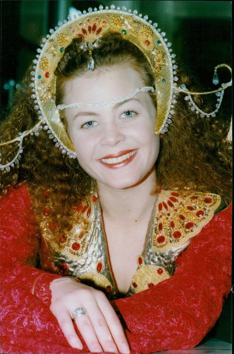 Princess Yasmin and Samantha Warden attend a photocall for the Oxford Playhouse production of Aladdin. - Vintage Photograph