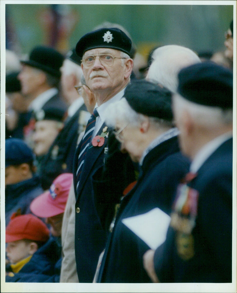 Mayor Val Smith and Lieutenant Huce Brunner lay a wreath on Remembrance Day at St Giles in Oxford. - Vintage Photograph