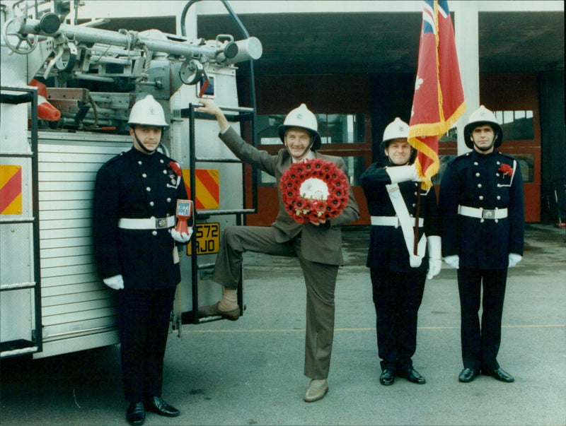 Oxford firemen launch the Poppy Appeal for Remembrance Day. - Vintage Photograph