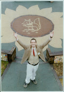 Landscape artist John Keyes creates a garden at Greycote School. - Vintage Photograph