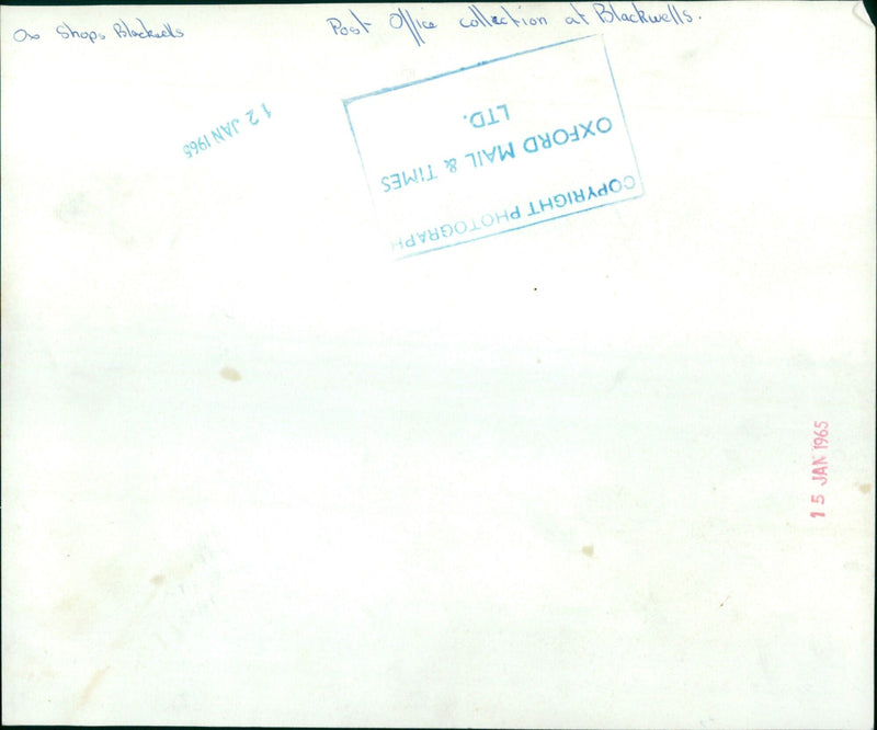 A police notice on Alis Yunve Ckwell Street on January 15, 1965. - Vintage Photograph