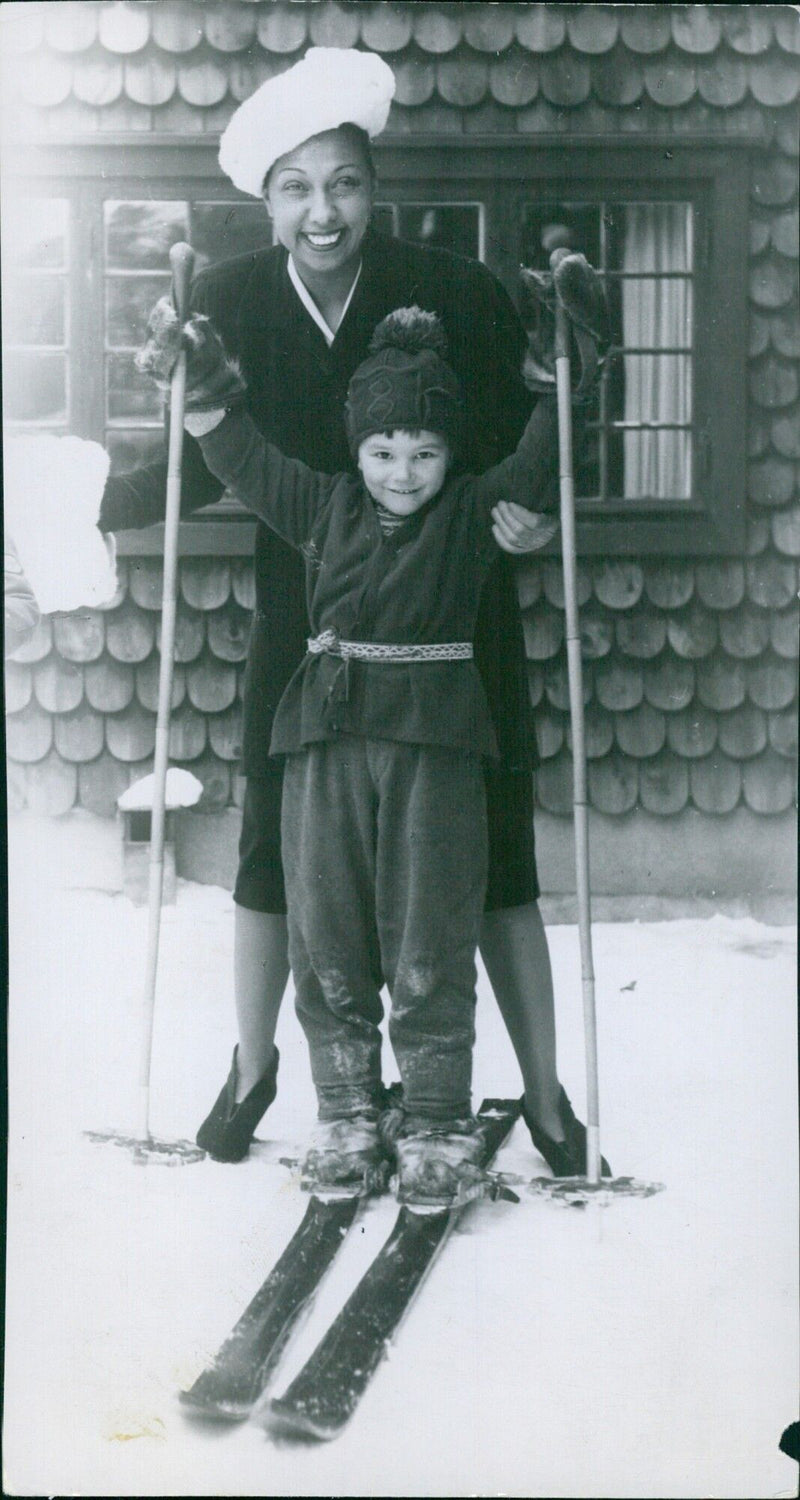 Skansen Baker, 1946 - Vintage Photograph