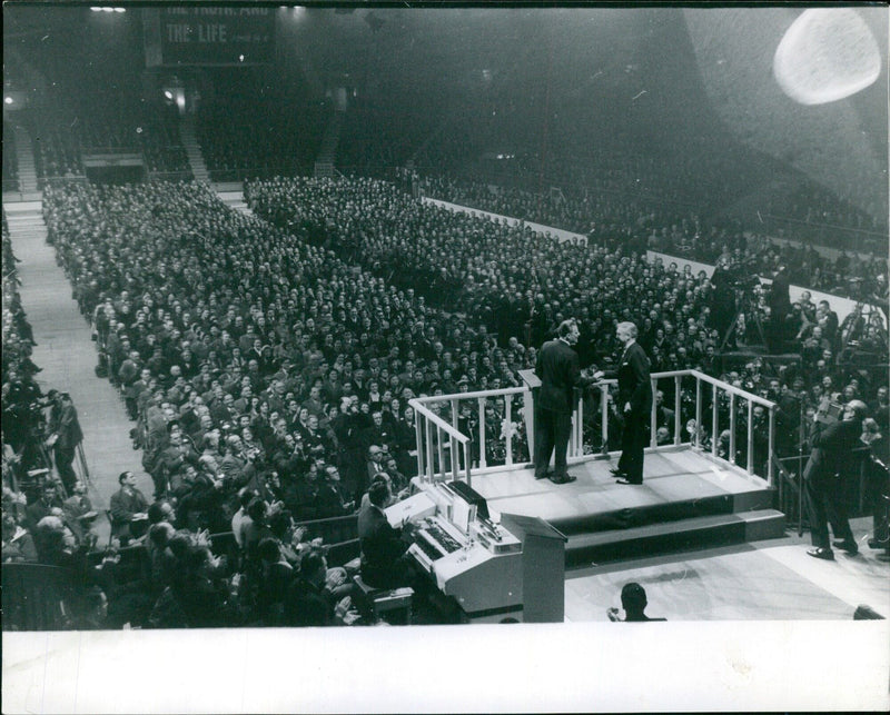 Billy Graham shakes hand with U.S. Senator Symington during European tour - Vintage Photograph