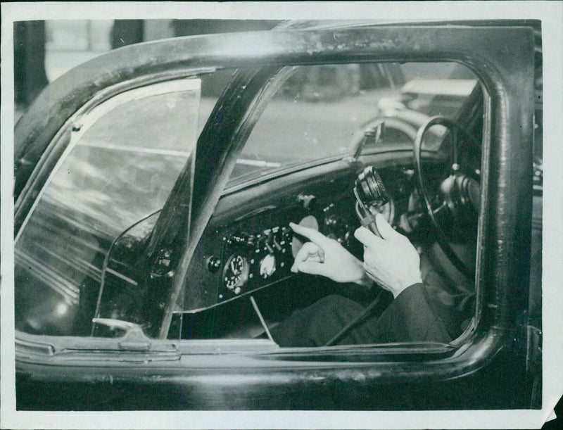 Police cars equipped with two-way radios - Vintage Photograph