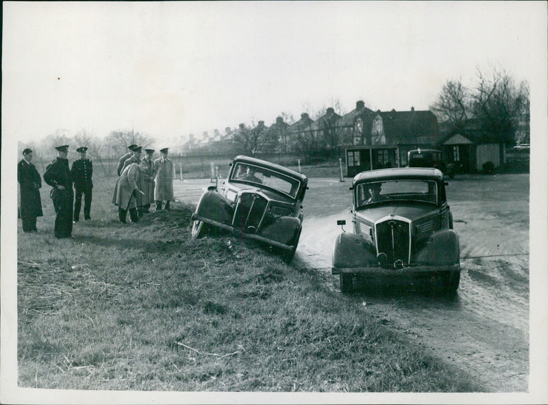 Police training to combat motor bandits - Vintage Photograph