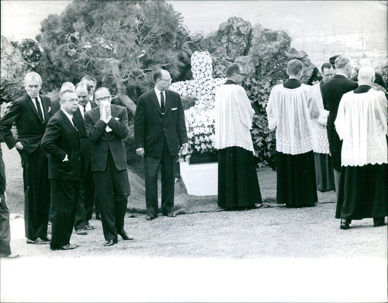 Date: 1961-05-19 - Vintage Photograph