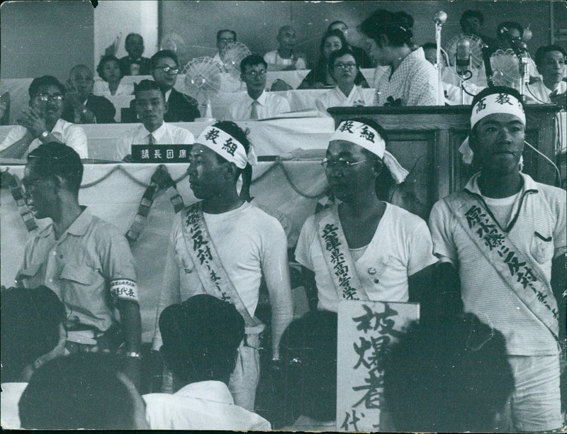 Protest against the use of thermonuclear weapons - Vintage Photograph