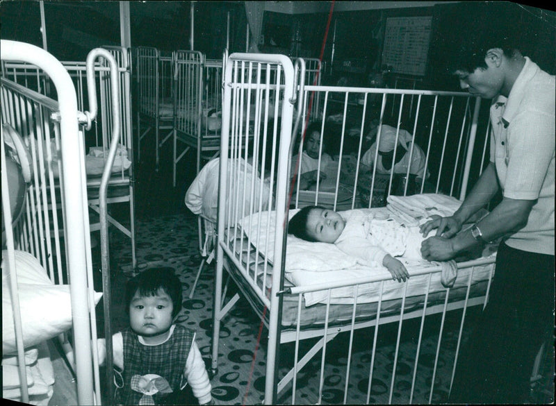 Daycare in Mitaka OST-1427-15 - Vintage Photograph