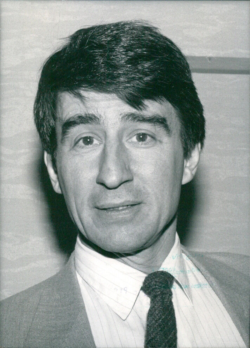 American actor Sam Waterston, known for his roles in "The Killing Fields" and "The Great Gatsby". - Vintage Photograph