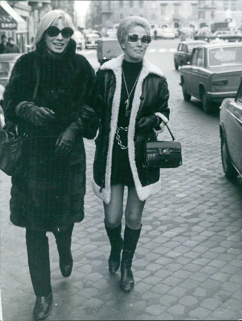 Ingrid Thulin in Rome - Vintage Photograph