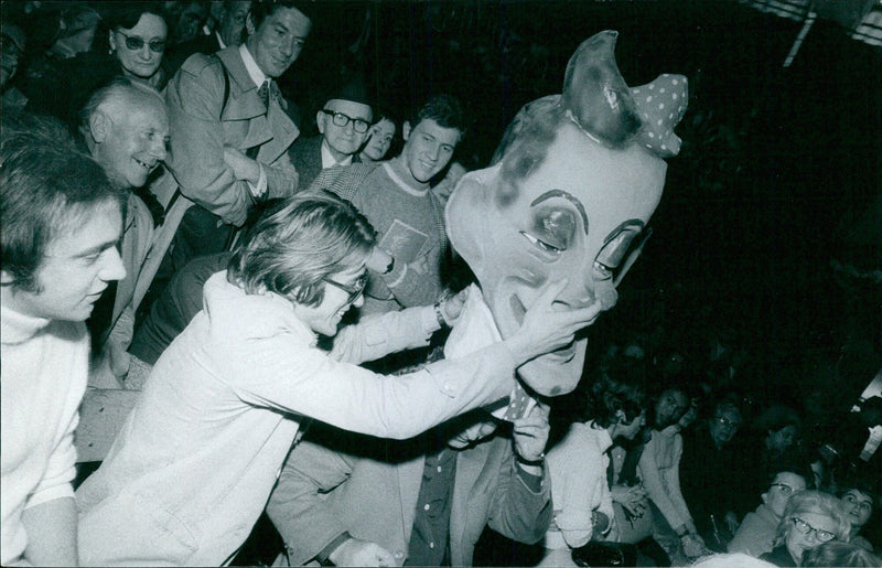 Costumes of the Casmo de - Vintage Photograph