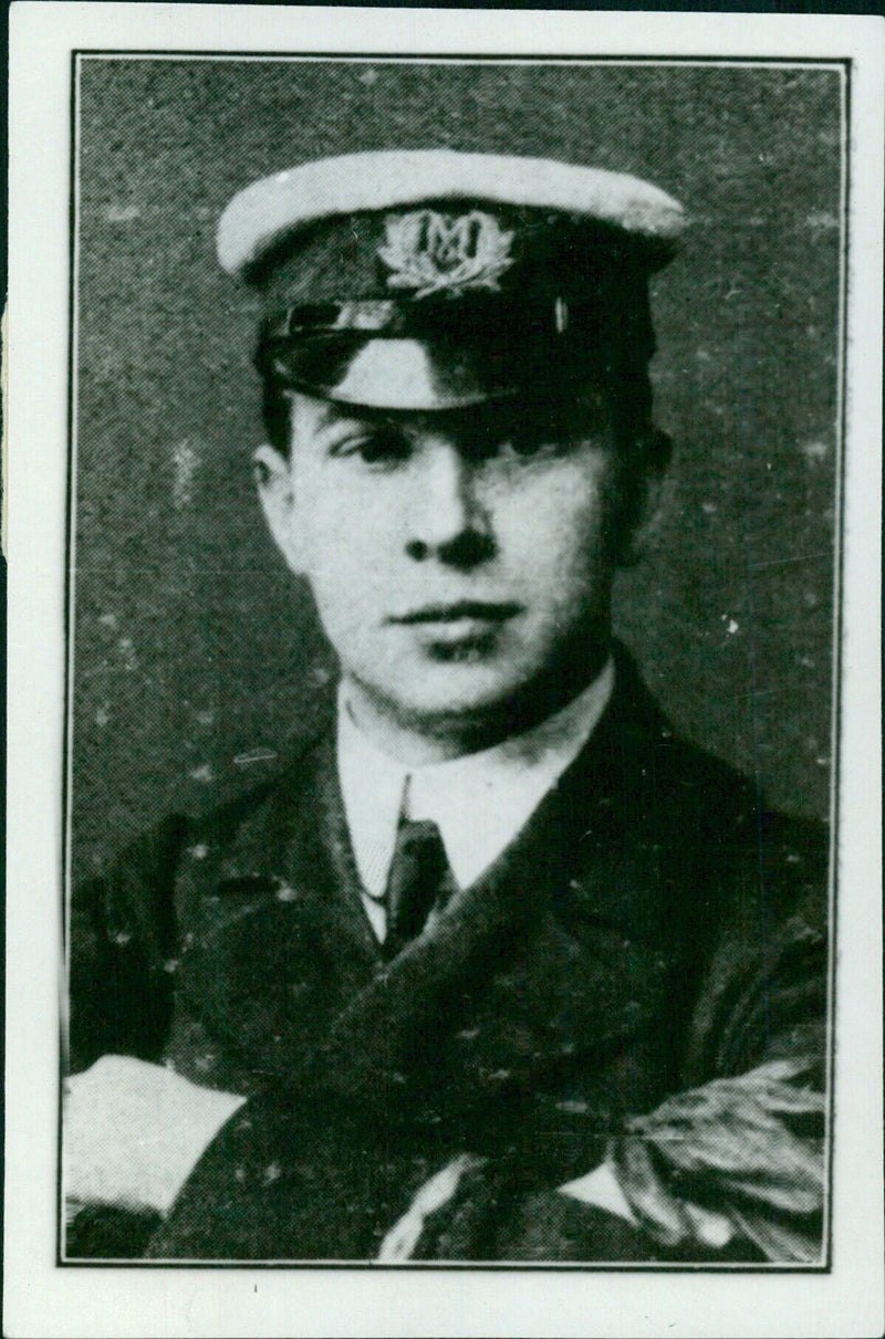 Jack Pilipps, first telegraphist of the "Titanic", who served on the sinking ship until the last moment and went down with it. - Vintage Photograph