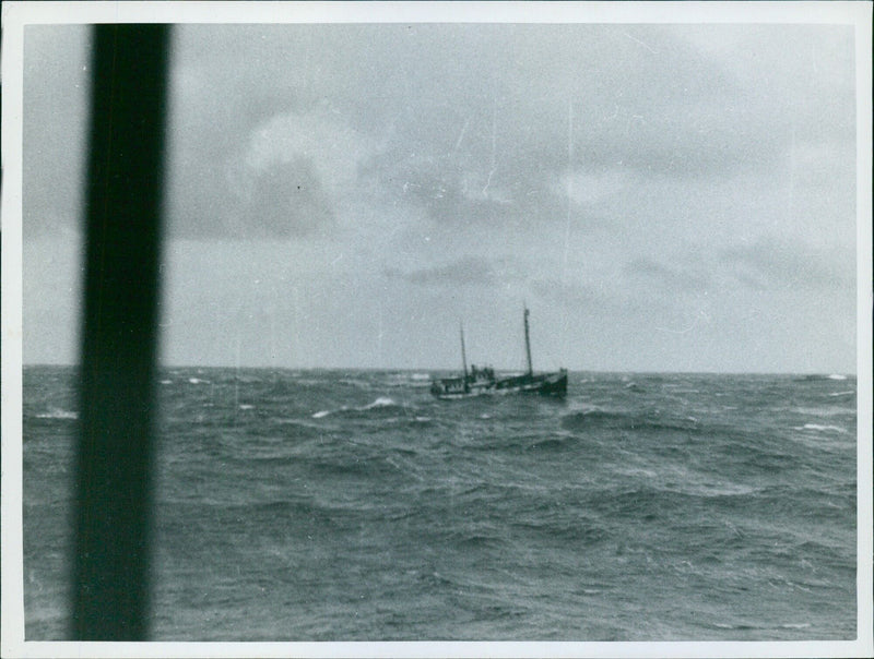 Norwegian ship "Saffell" rescued by Swedish vessel from iceberg "Tafjell" - Vintage Photograph