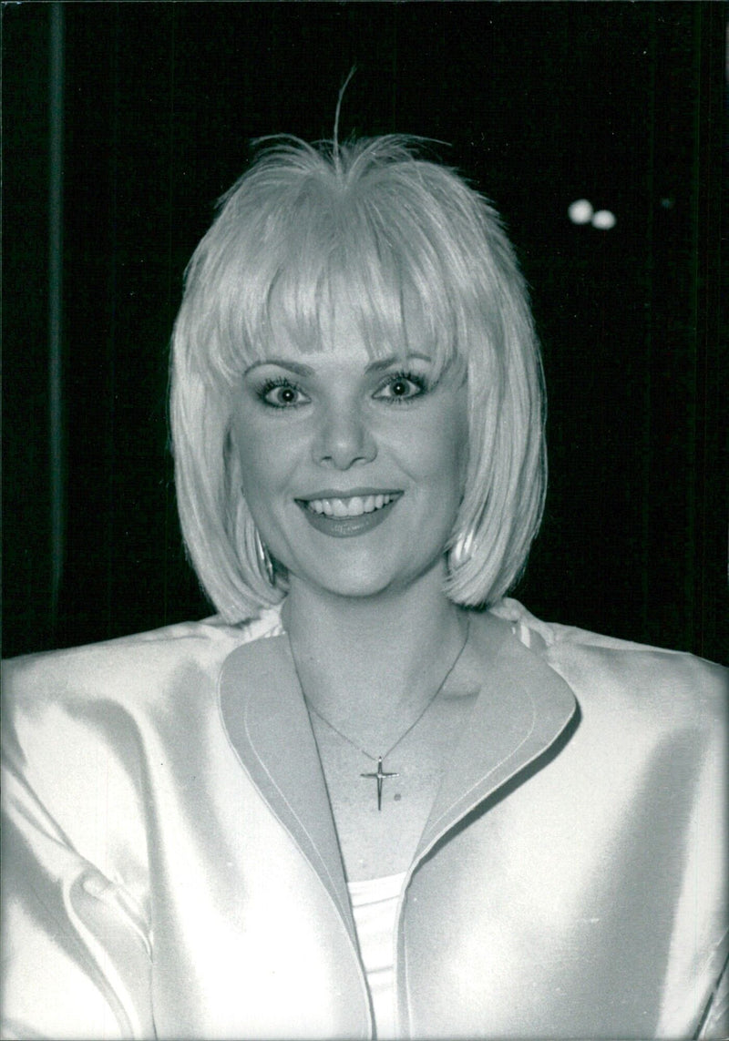 ANN JILLIAN OPS bubbly American actress and singer Ann Jillian, who starred in the TV mini-series Mae West. - Vintage Photograph