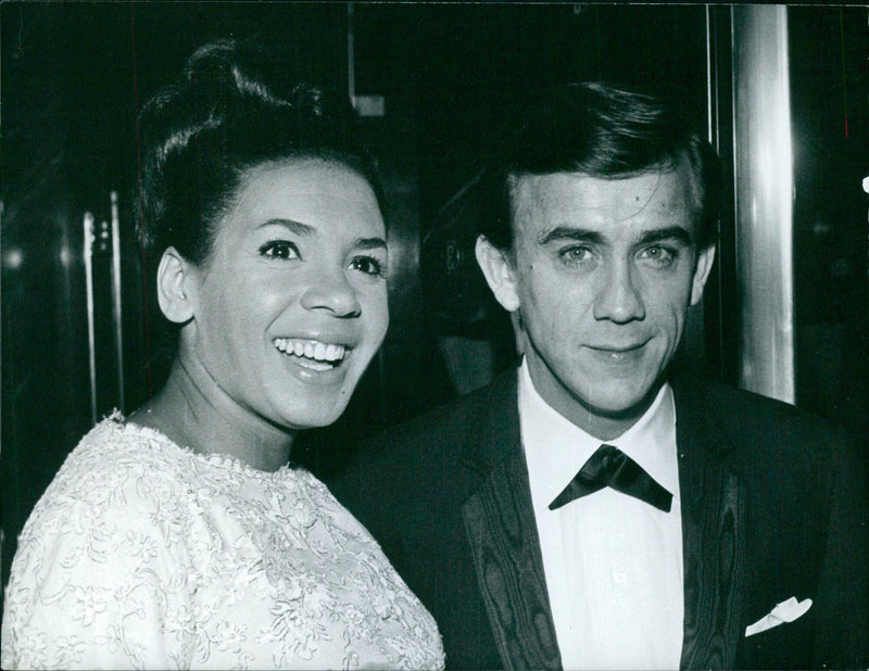 Shirley Bassey and Kenneth Hume - Vintage Photograph