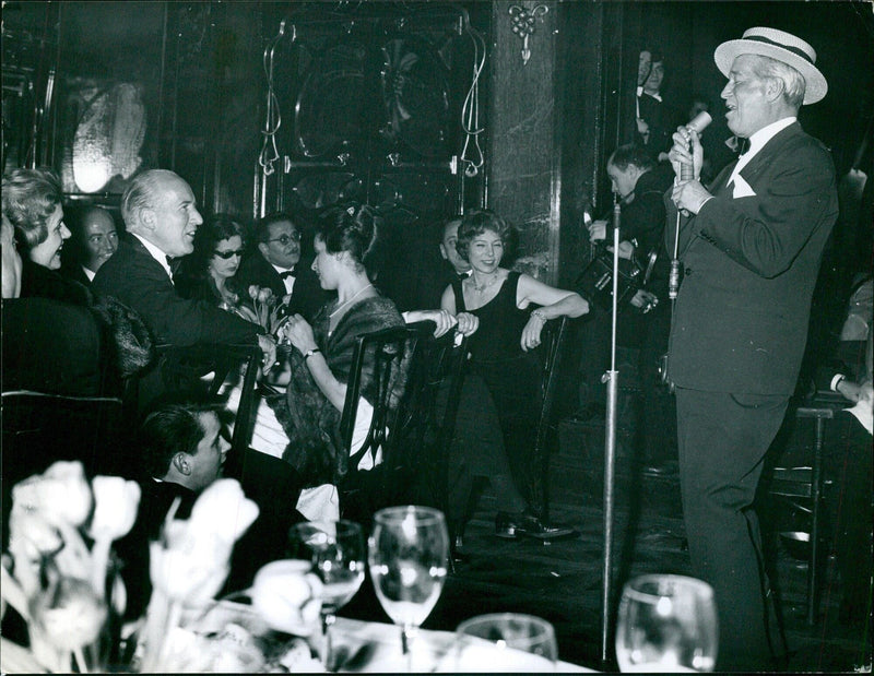 Date: 1959-02-06 - Vintage Photograph