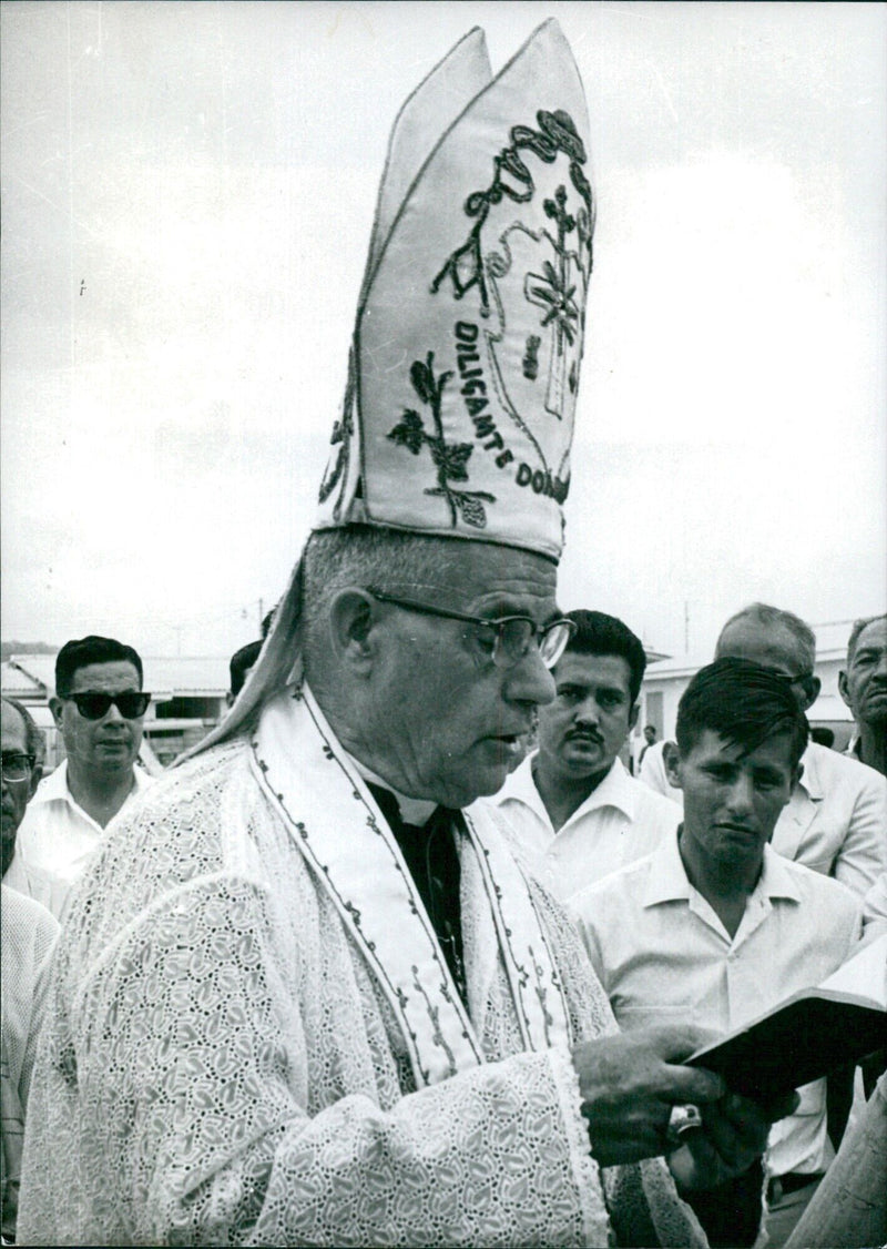 DILIGANTE Ecuadorian Church Leaders - Vintage Photograph