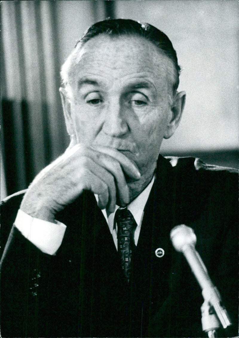 SENATOR MIKE MANSFIELD - Vintage Photograph