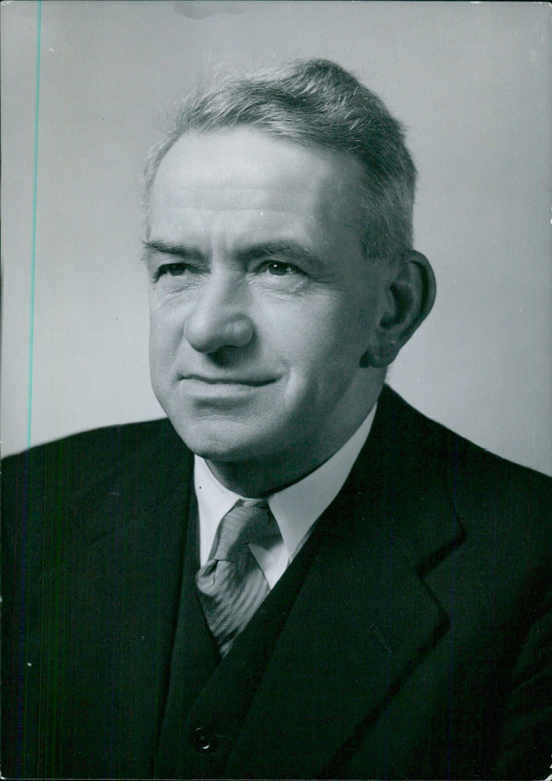 ED. HUW T. EDWARDS Member of the National Assistance Board; a Magistrate for the County of Flint. - Vintage Photograph