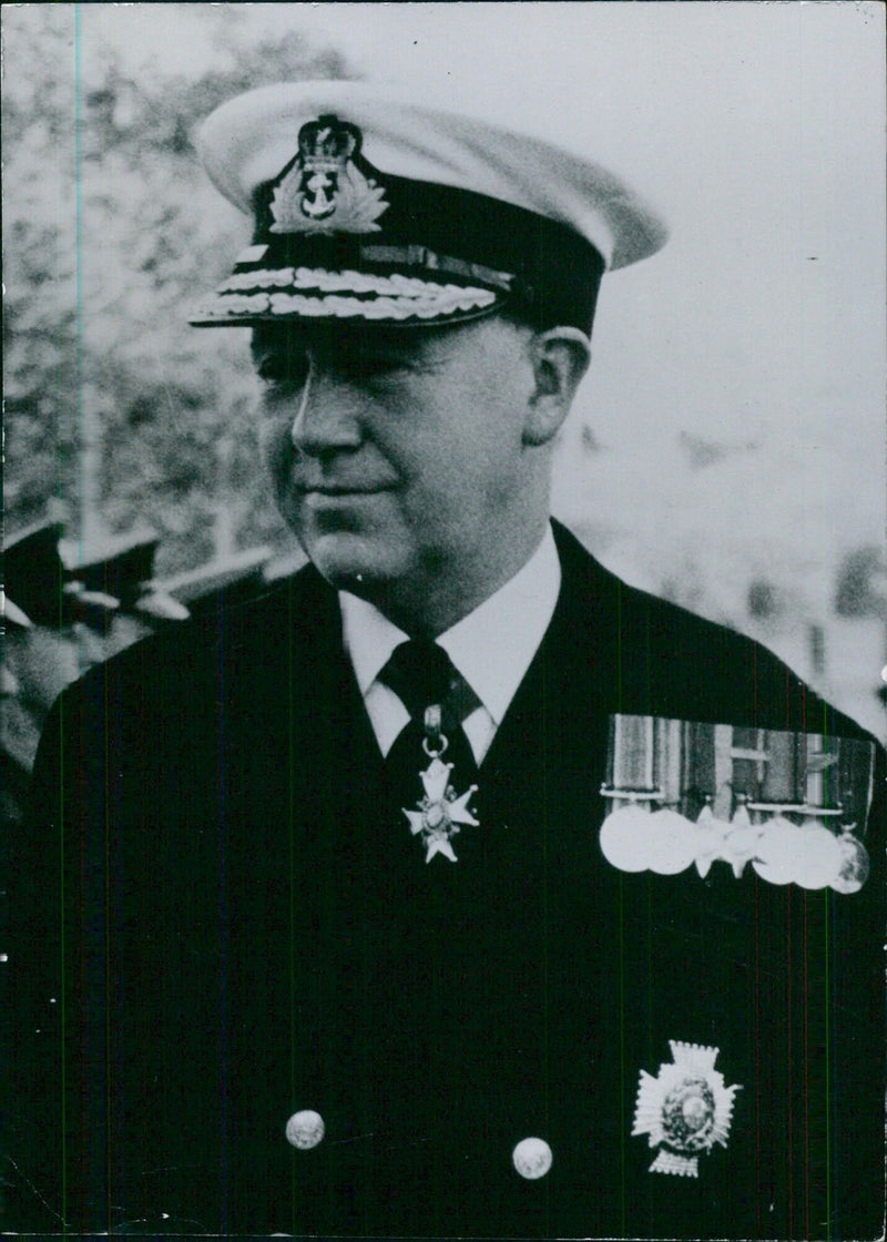 Admiral Sir Ralph Edwards K.C.B., C.B.E. to be N.A.T.O. Chief - Vintage Photograph