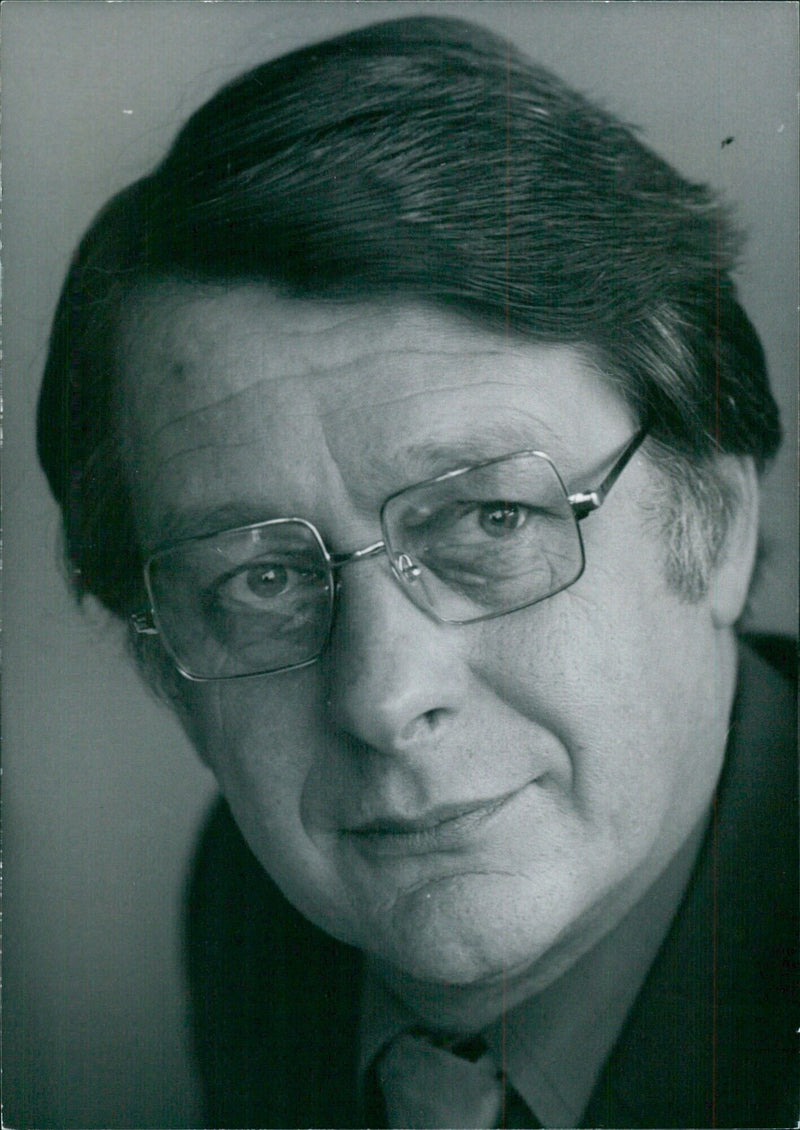 KEN ASHTON, General Secretary of the National Union of Journalists (NUJ) - Vintage Photograph