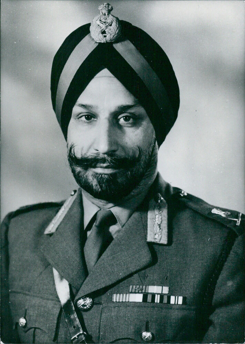 Indian Service Chiefs: LT. GEN TAGJIT SINGH ARORA Commander-in-Chief, Eastern Command. - Vintage Photograph