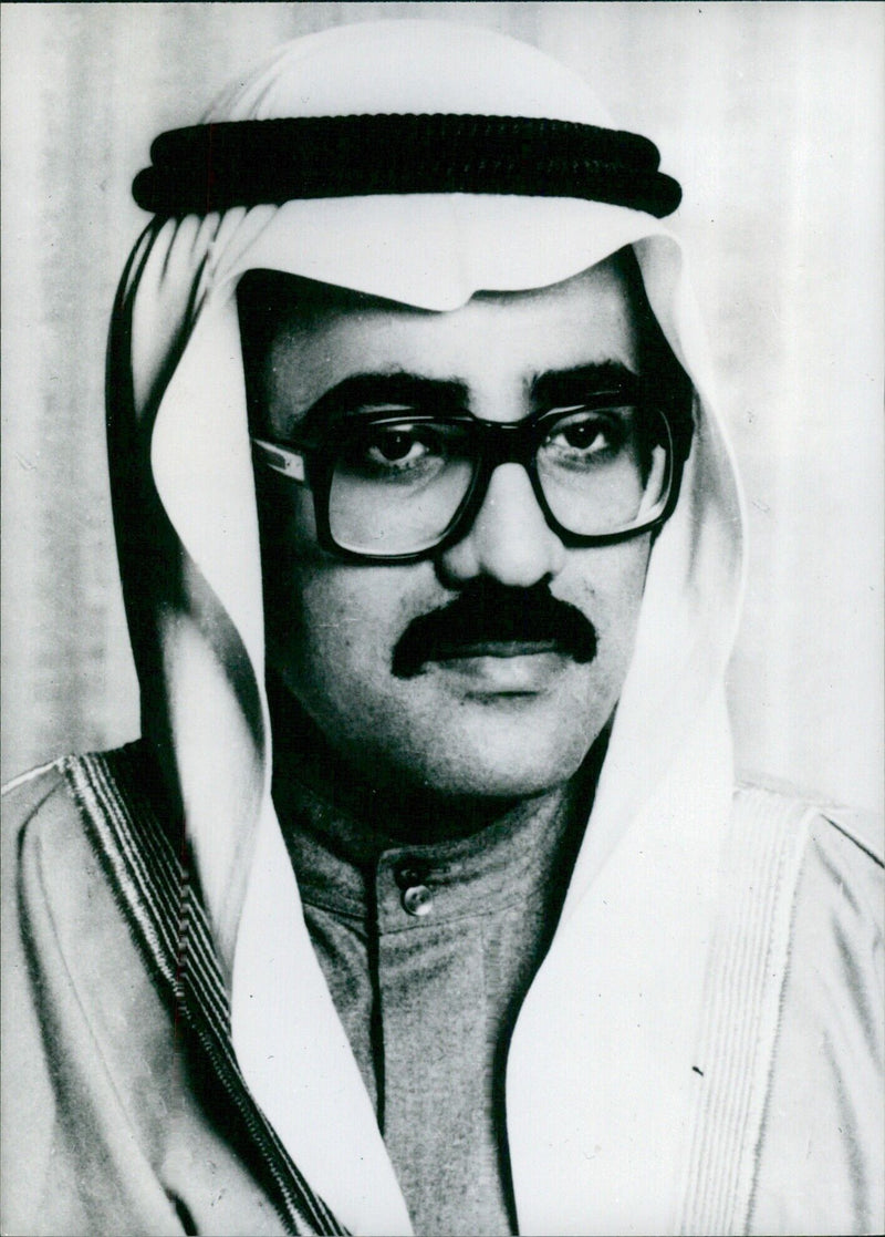 Kuwaiti Politicians: SHEIKH ALI KHALIFA AL-ATHBY OPS Sheikh Ali Khalifa al-Athby Kuwait's Minister of Oil. - Vintage Photograph