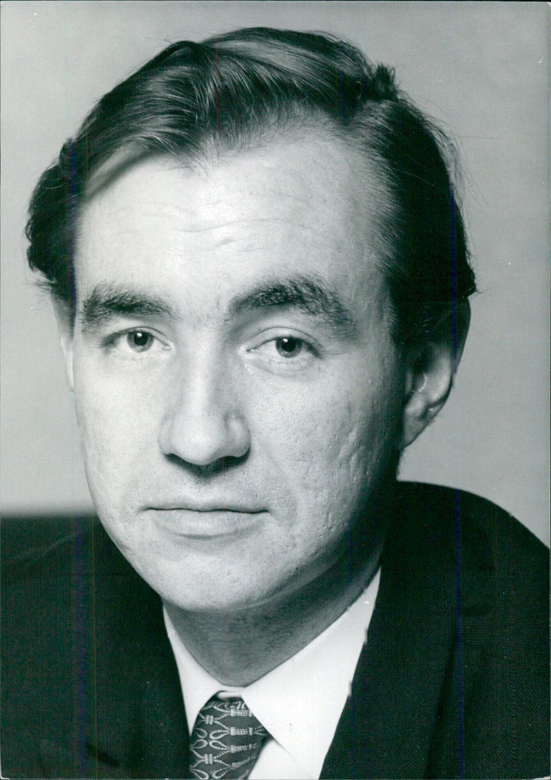 TOM ARNOLD, M.P. - Vintage Photograph