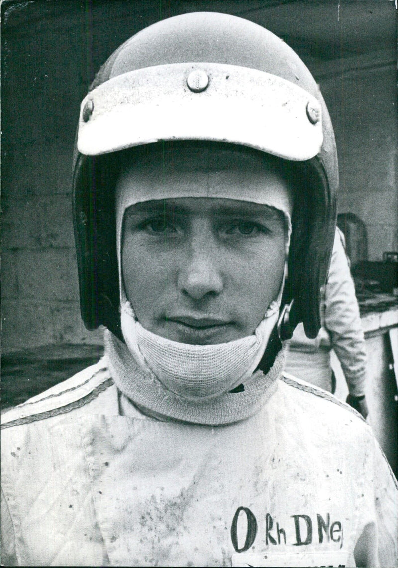 O Rh D Ne R.61 British Racing Drivers: IAN ASHLEY - Vintage Photograph