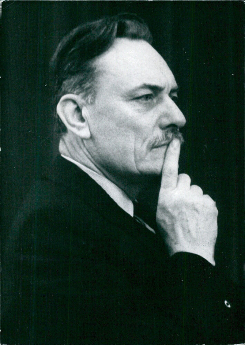 British Politicians: ENOCH POWELL - Vintage Photograph