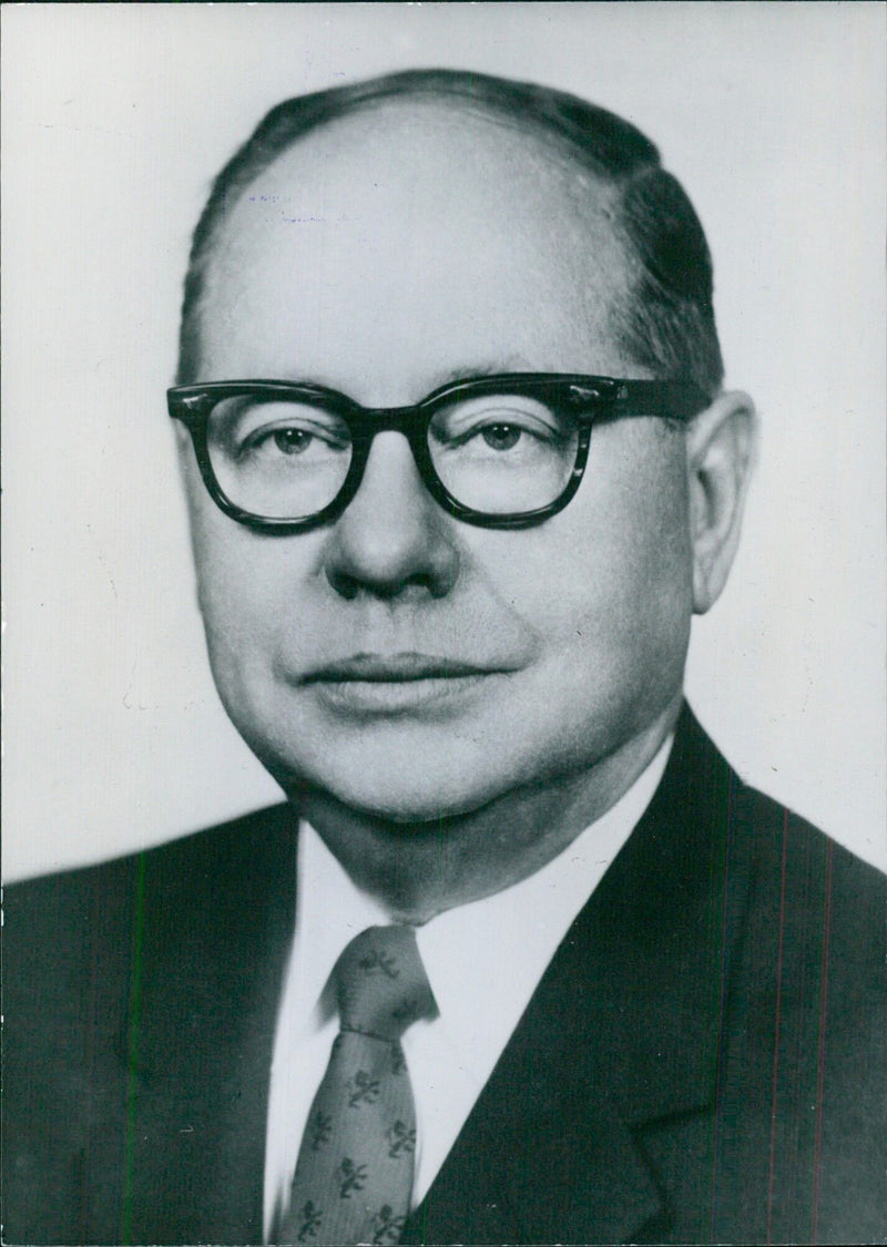 SENATOR CARL T. CURTIS - Vintage Photograph