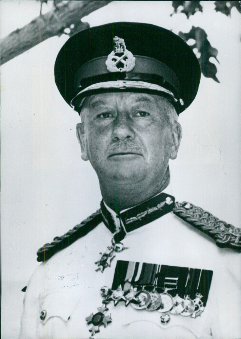 British Service Chiefs: MAJ-GEN JOHN H. CUBBON - Vintage Photograph