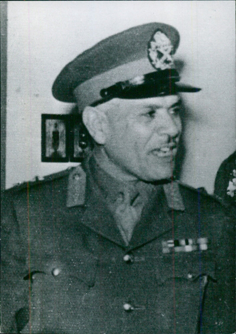 Egyptian Service Chiefs: GENERAL ALY ALY AMER Commander-in-Chier of the Egyptian forces in the Suez Canal Defence Zone. - Vintage Photograph