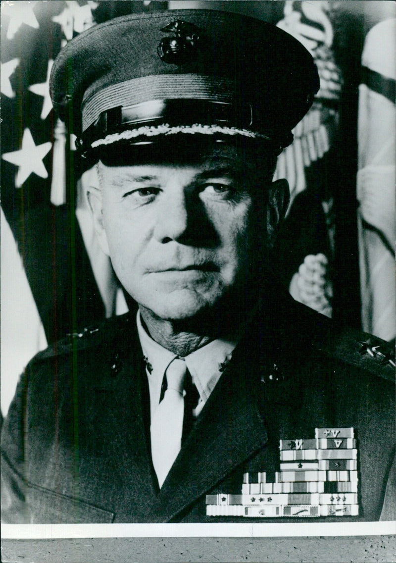 U.S. Service Chiefs: Mai.-Gen. WILLIAM G. JOSLYN OPS - Vintage Photograph