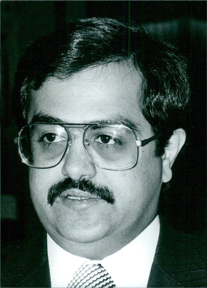 UAE Diplomats: HAMAD AL MADFA OPS - Vintage Photograph