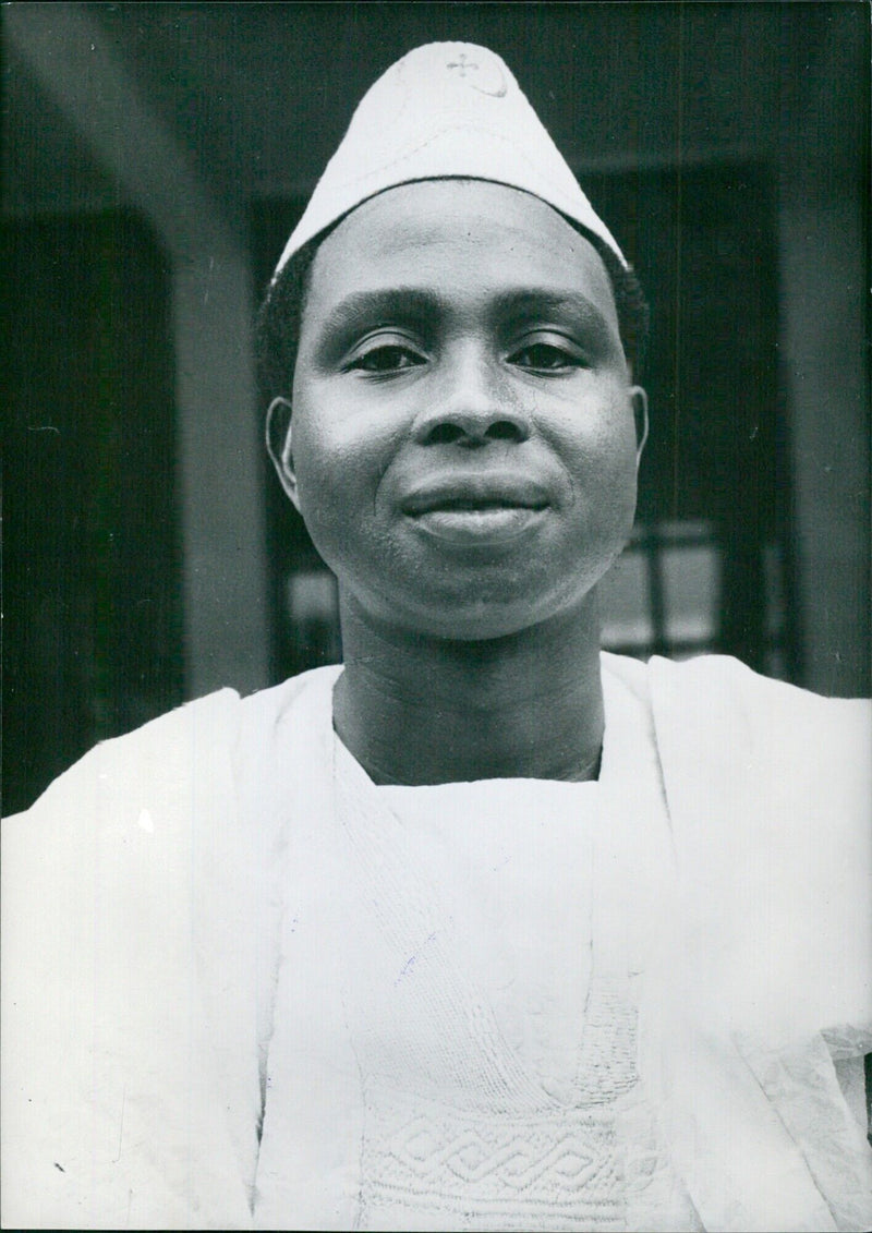 Nigerian Politicians: DR.J.E.ADRTORO Federal Commissioner for Health. - Vintage Photograph