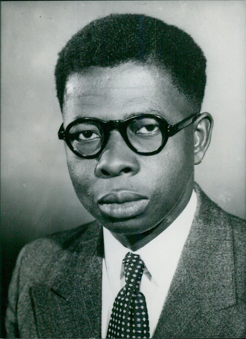 AKO ADJEI, Ministro del Interior y Justicia de Ghana - Vintage Photograph