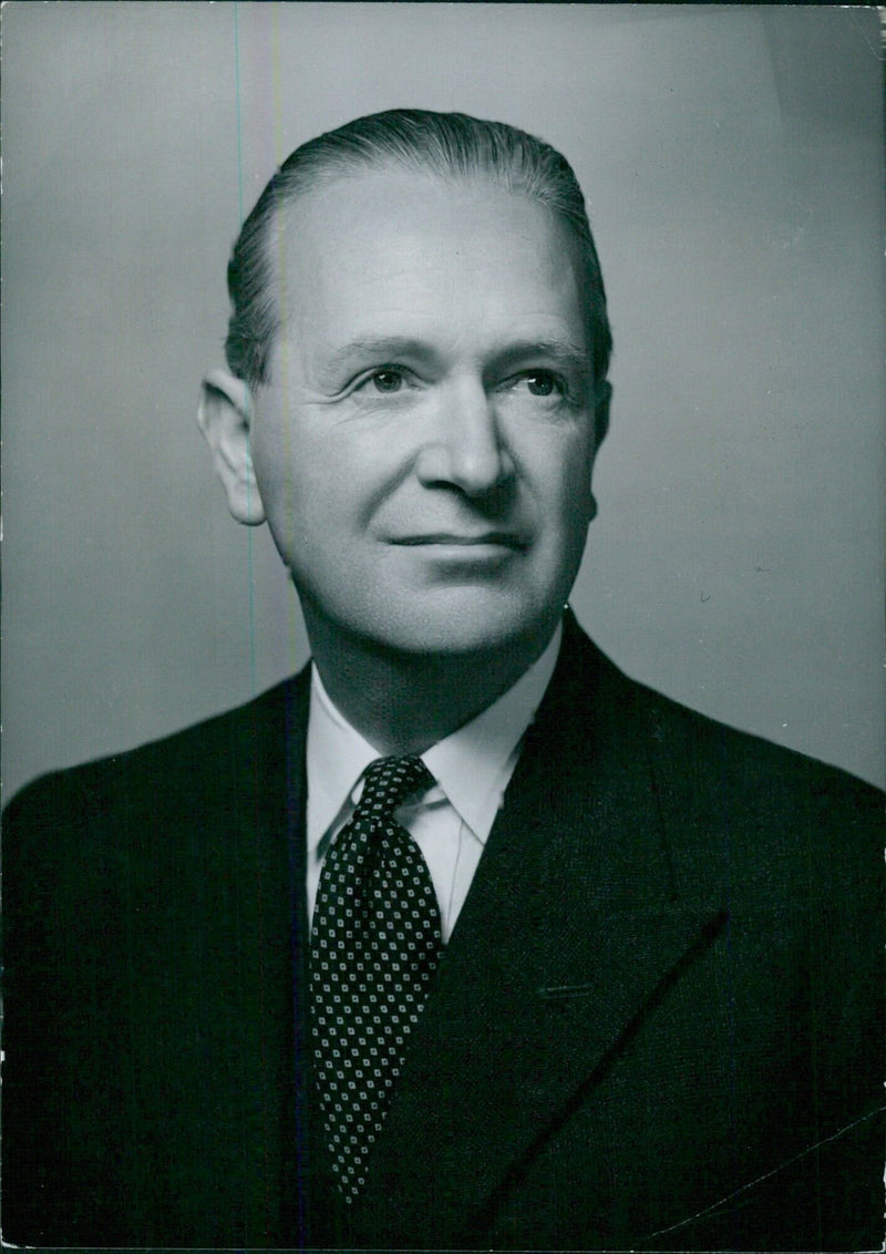 Portrait study of Bo. Thomas Sherrer Ross Boase, President of Magdalen College, Oxford - Vintage Photograph