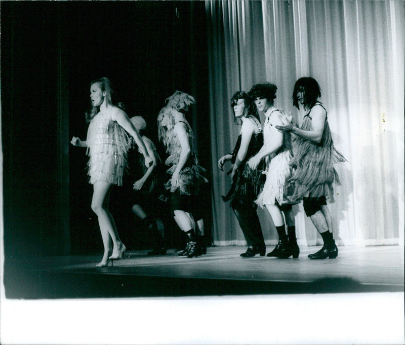 Ann Margret's comedy routine on opening night at the Riviera Hotel - Vintage Photograph