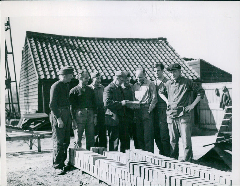 German prisoners making bricks for the rebuilding of London's houses - Vintage Photograph