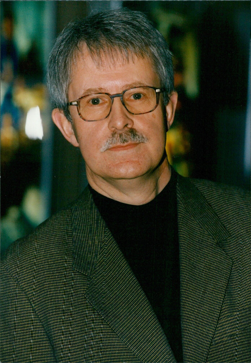 Sverker Olofsson, presenter - Vintage Photograph